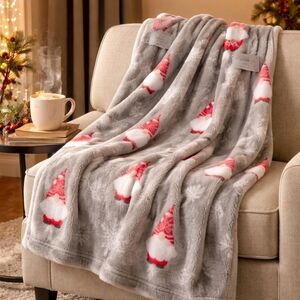 Yankee Candle Festive Gray and Red Gnome Throw